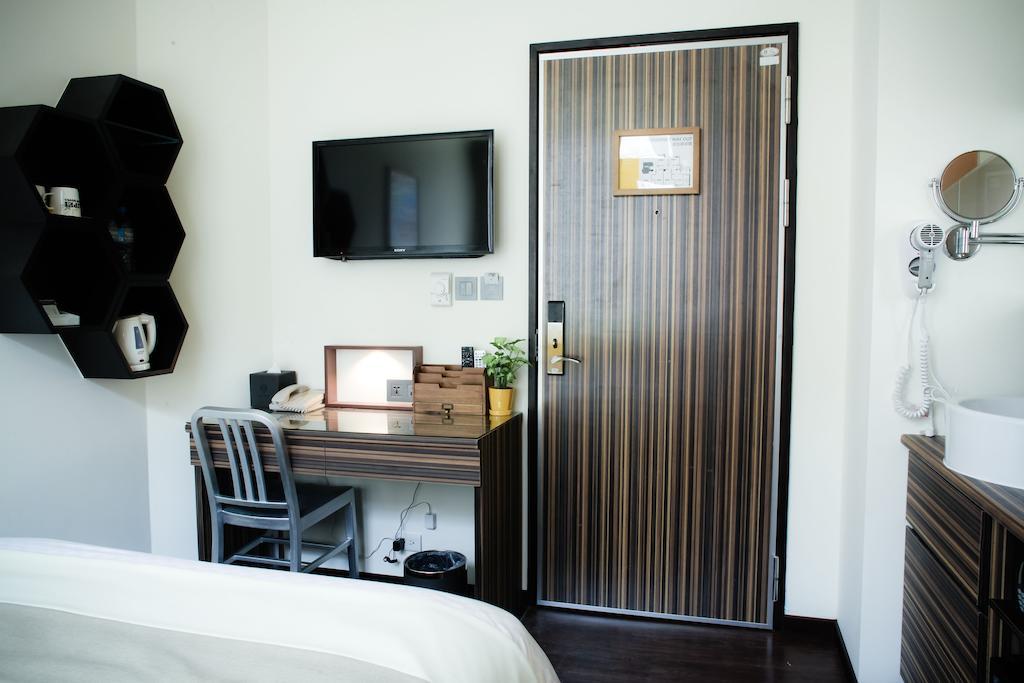 Bee House By Cosmos Creation - Taipei Main Station Hotell Rum bild